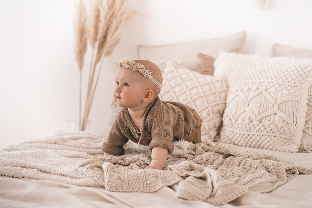 Babybilder können wir bei einem Babyfotoshooting in Basel und der Nordwestschweiz machen - deine Babyfotografin aus Lörrach