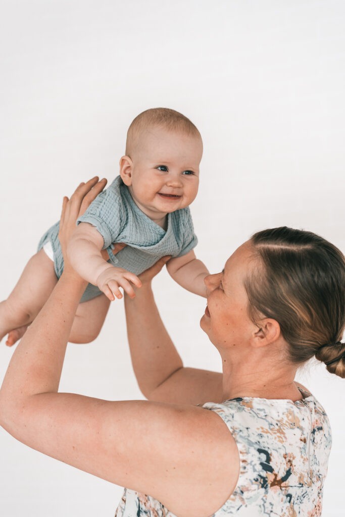 Spaß ist bei einem Fotoshooting ganz besonders wichtig, deswegen wird viel gelacht