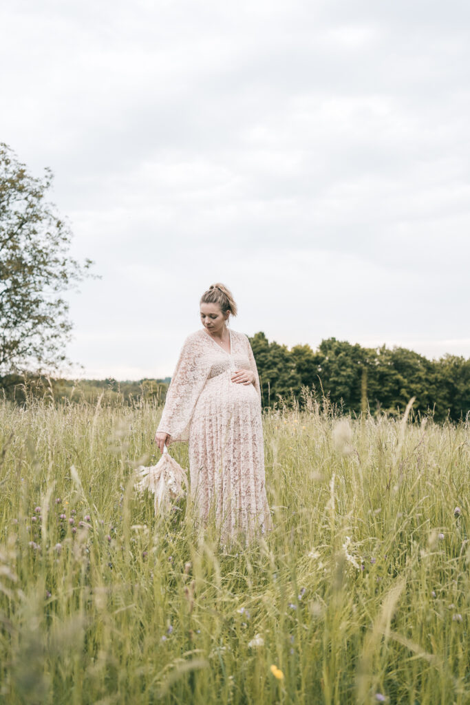 Bilder der Schwangerschaft in der Nähe von Basel